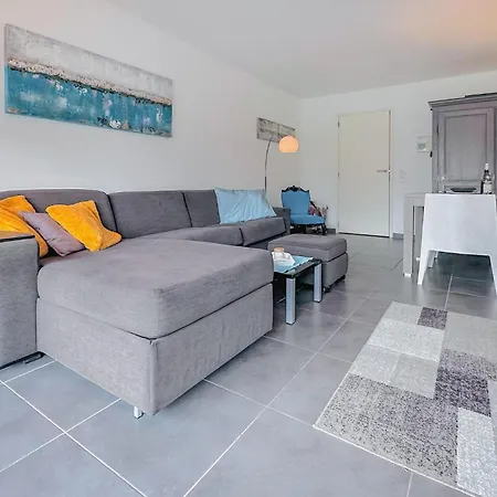 Lovely In With Kitchen Apartment